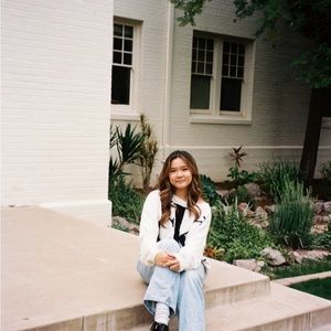 Meet your Posher, Anh